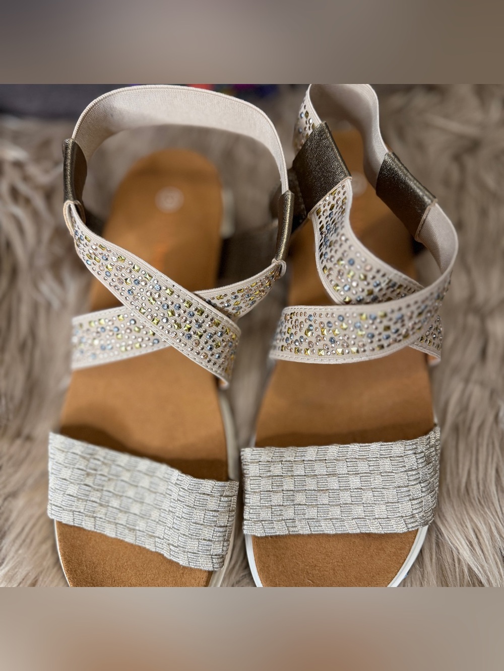 bernie mev. Blanche Metallic Embellished Women's Strappy Sandals, sz 38 or 7 - Picture 3 of 8